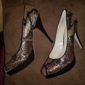 Enzo Beautiful Heels